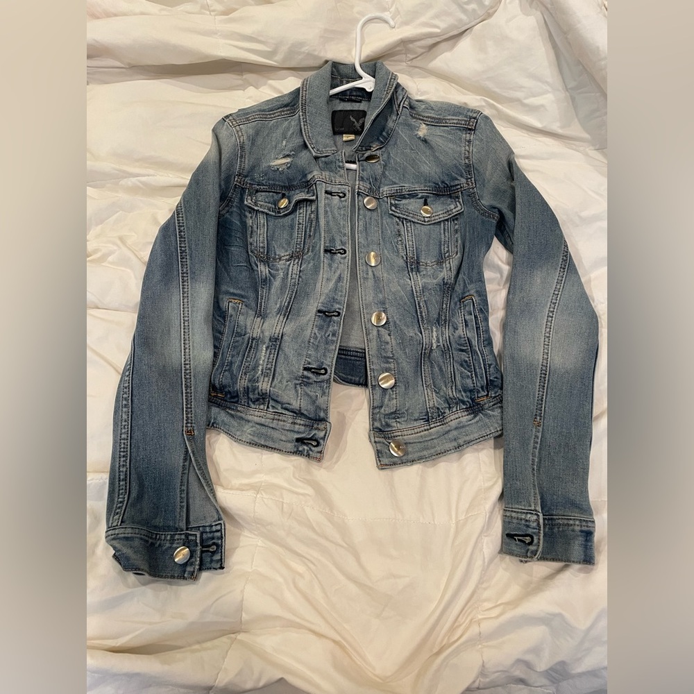 AMERICAN EAGLE Vintage Denim Jacket Women